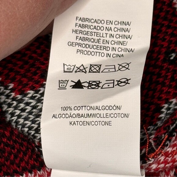 SEASONS GREETINGS Men’s Christmas Sweater Size M (Bx 1) - Picture 8 of 8